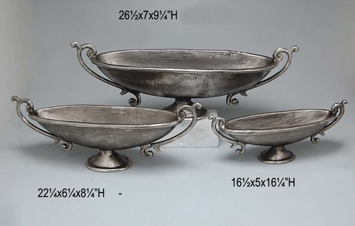 एल्यूमीनियम डिश और ट्रे