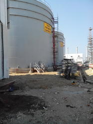 Epoxy Paints - Epoxy Resin, Light Gray Color, Gloss Finish, VOC <50 g/L, 24-Hour Drying Time, 10-12 sq m/L Coverage, High Hardness, 2-Year Shelf Life | Eco-Friendly, Highly Effective, Excellent Adhesion