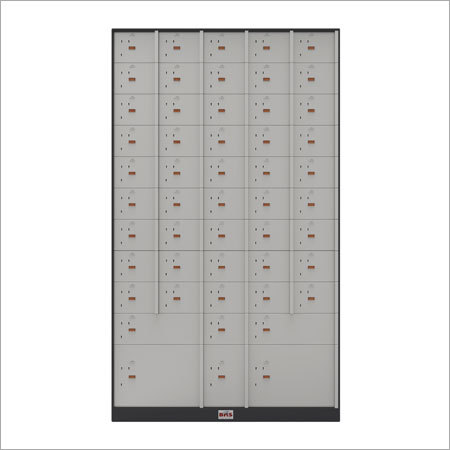 स्टील लॉकर