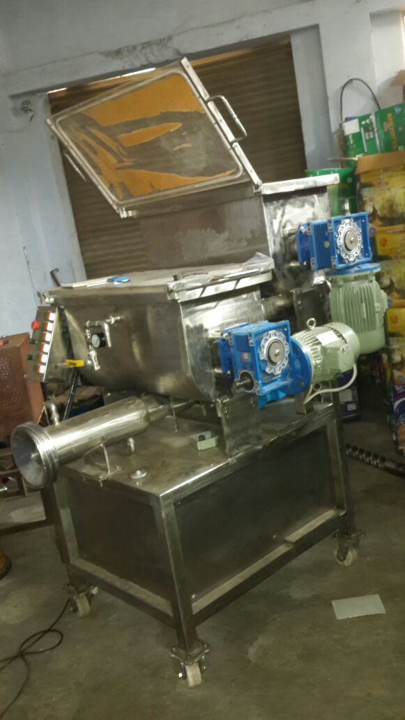 Macroni Pasta Making Machine