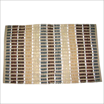 चमड़े के आसनों