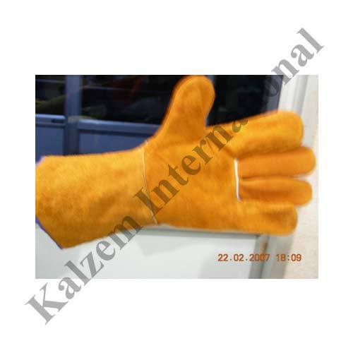 रंगीन चमड़े के दस्ताने