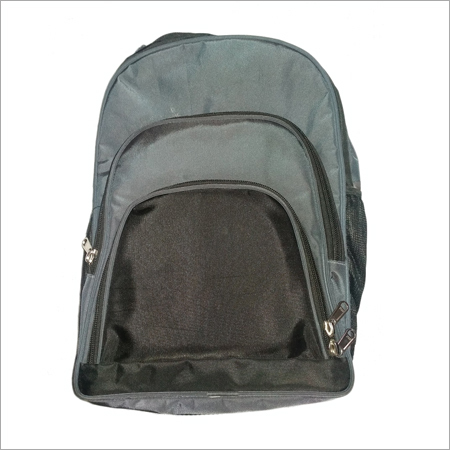 बैकपैक बैग्स