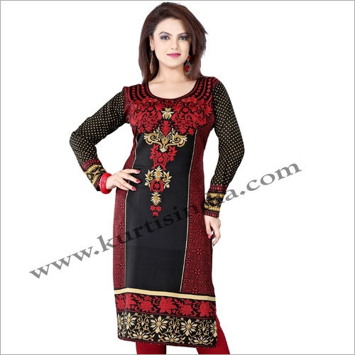 फैशनेबल लंबे कुर्तियाँ