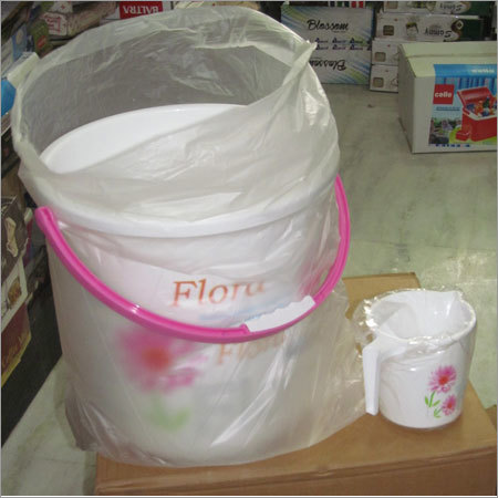 प्लास्टिक बाल्टी