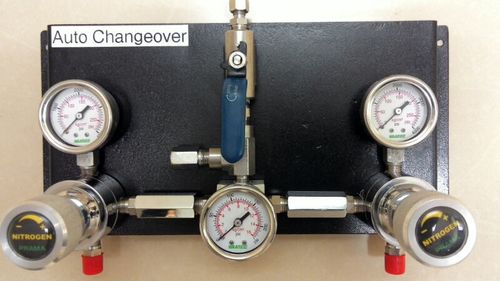 High Pressure Auto Changeover Application: Laboratory