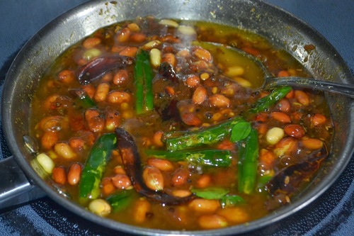 पुलिहोरा पेस्ट