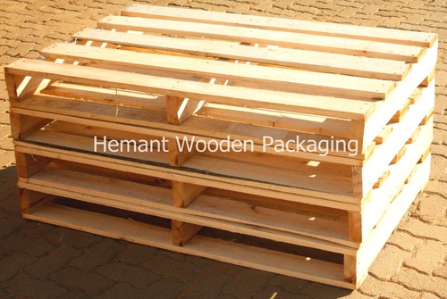 4 Reversable Two Way Pallet