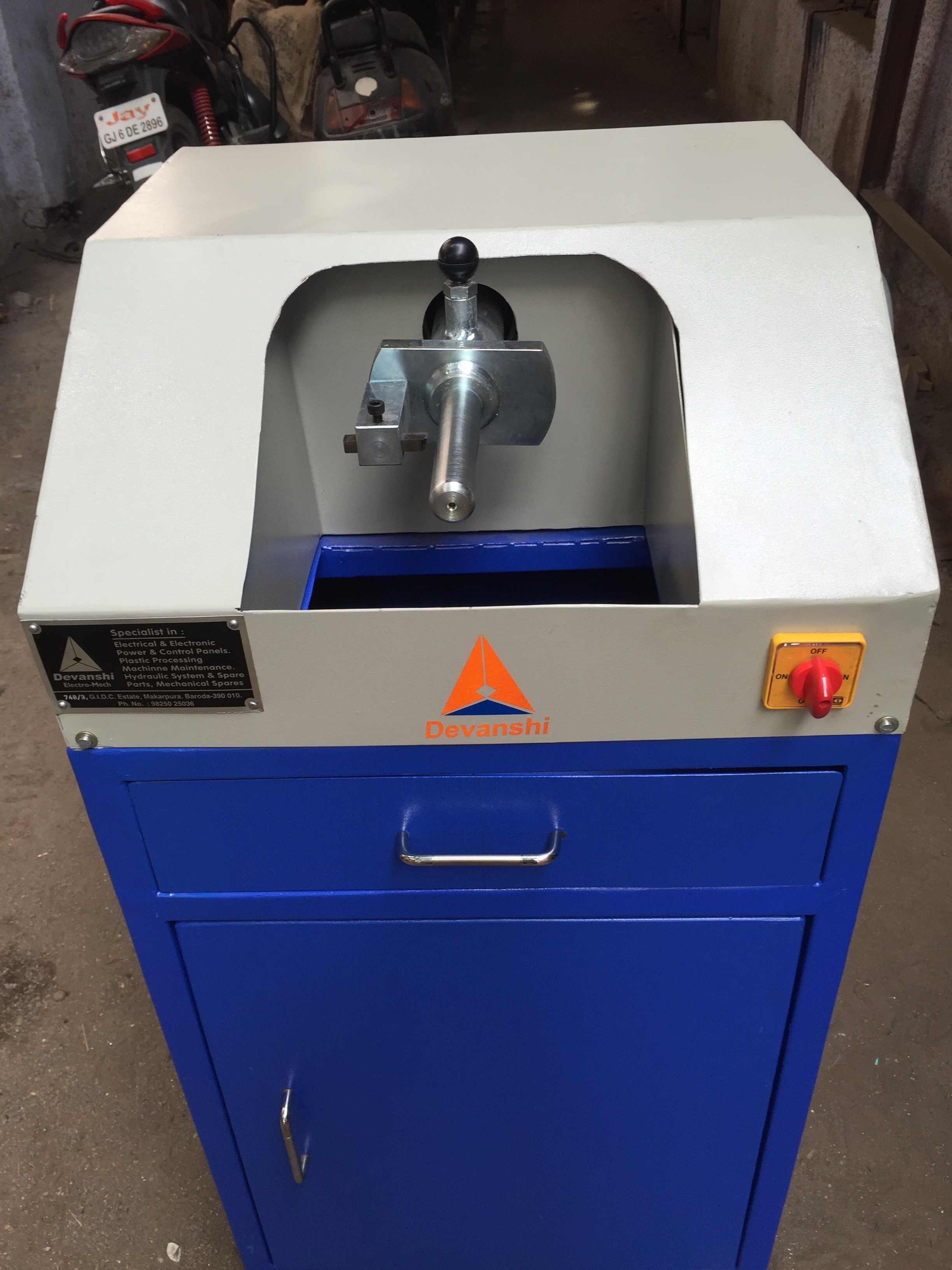 Semi-automatic Hose Skiving Machine