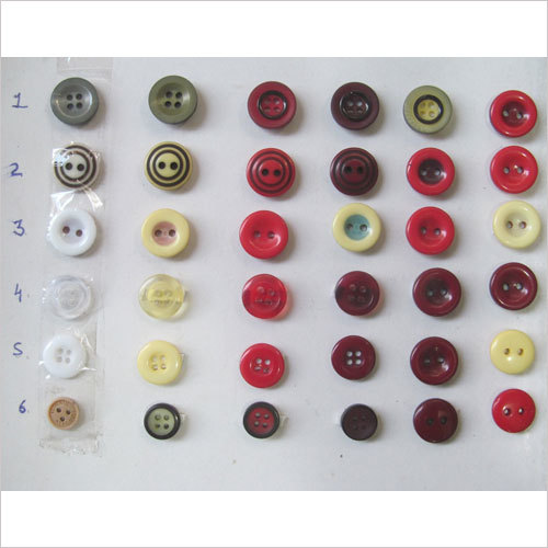 कमीज के बटन