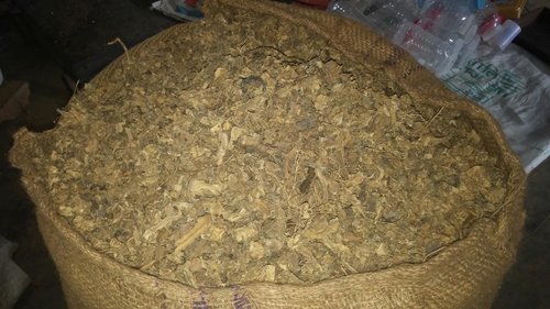 कारालूमा फिम्ब्रिअटा