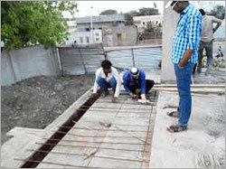 एंकर बोल्ट फिक्सिंग कार्य