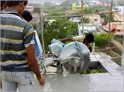 कंक्रीट कोर कटिंग ठेकेदार