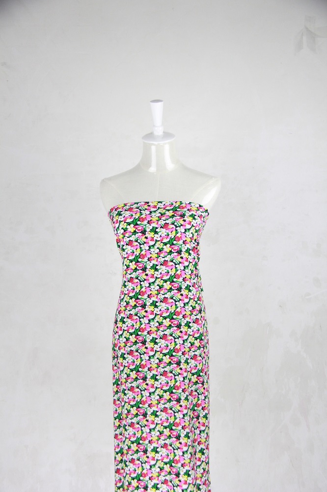 Rayon Printed Fabric - 110gsm, 142cm Width | Soft Hand Feel, Vibrant Floral Patterns, Advanced Digital Printing