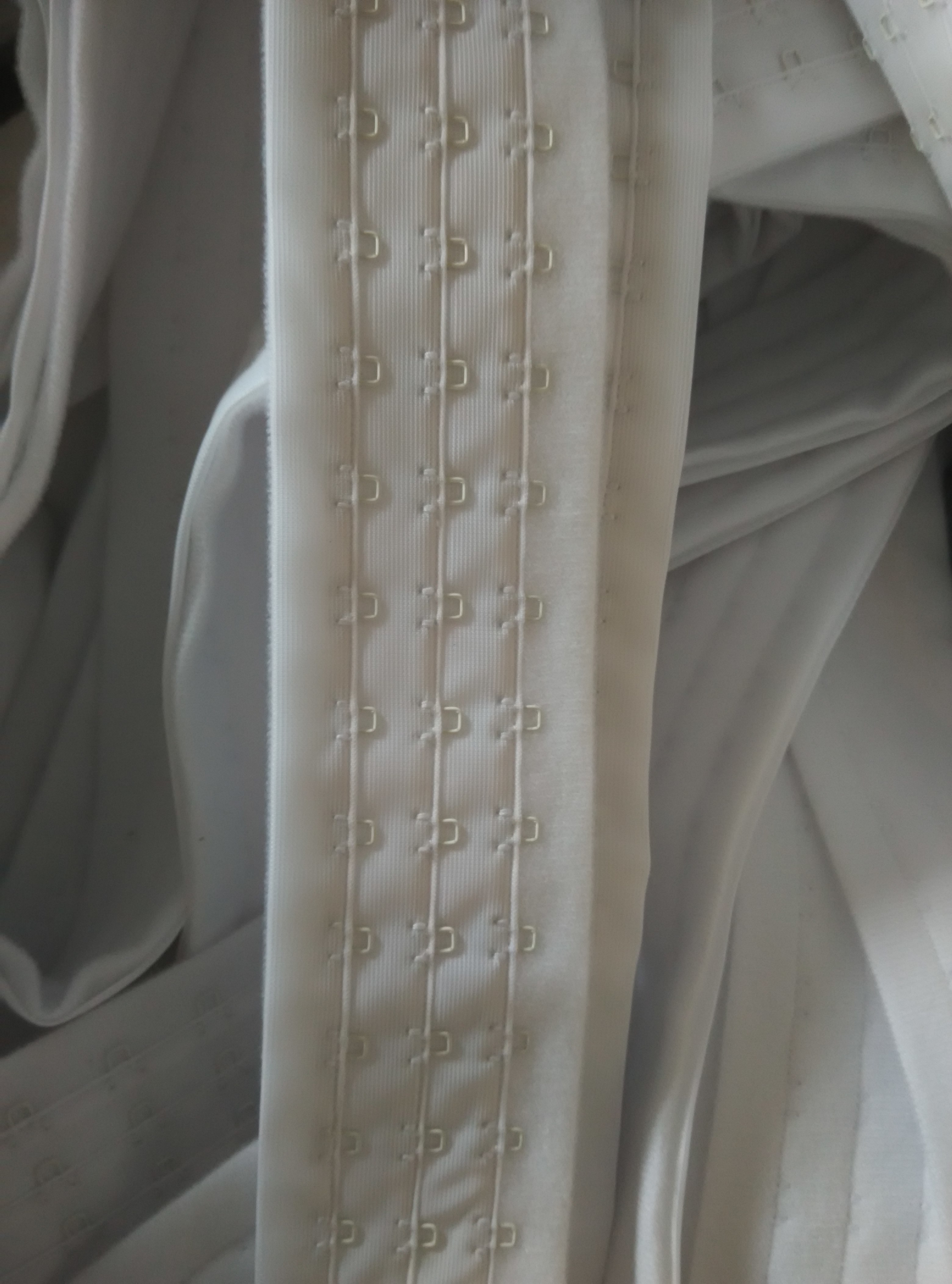 Automatic Hook And Eye Tape Sewing Machine 1.0mm