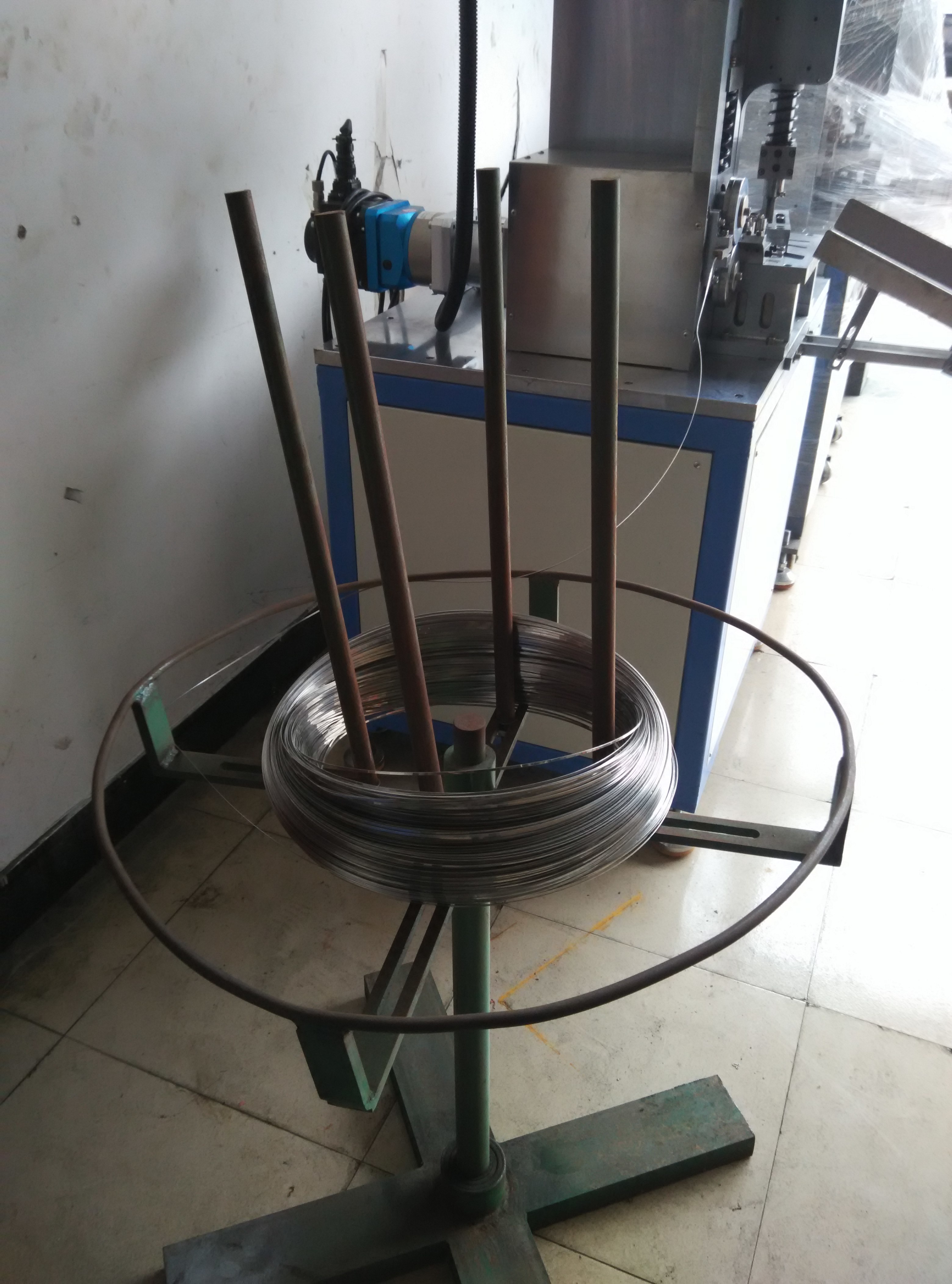 Textile Machinery Automatic Underwire Forming Machine