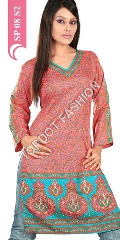 महिलाओं के कुर्तियाँ