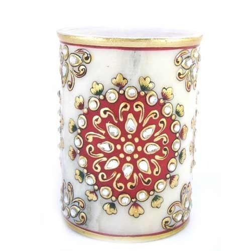 White Pen Stand Marble