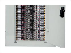 लाइटिंग रिले पैनल