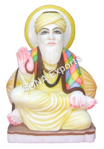 Marble Nanak Dev Statue