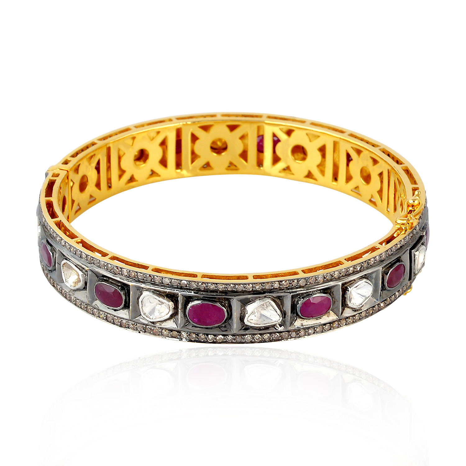 Uncut & Rose Cut Diamond Ruby Bangle Jewelry Diamond Carat Weight: 31.142 Carat