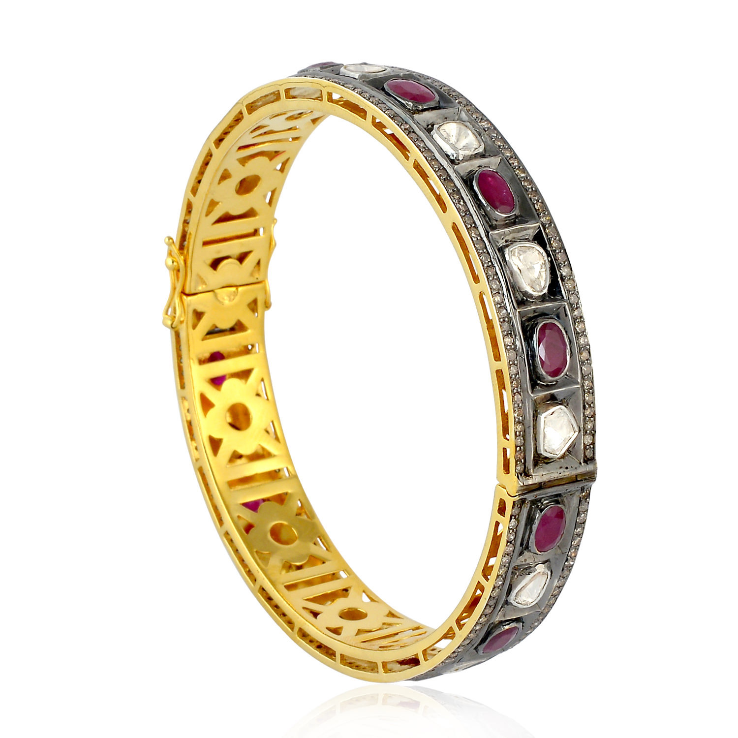 Uncut & Rose Cut Diamond Ruby Bangle Jewelry Diamond Carat Weight: 31.142 Carat