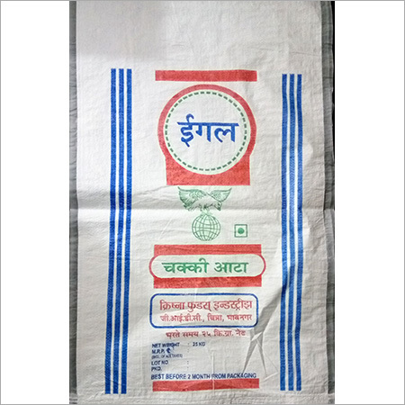 सफेद गेहूं का आटा