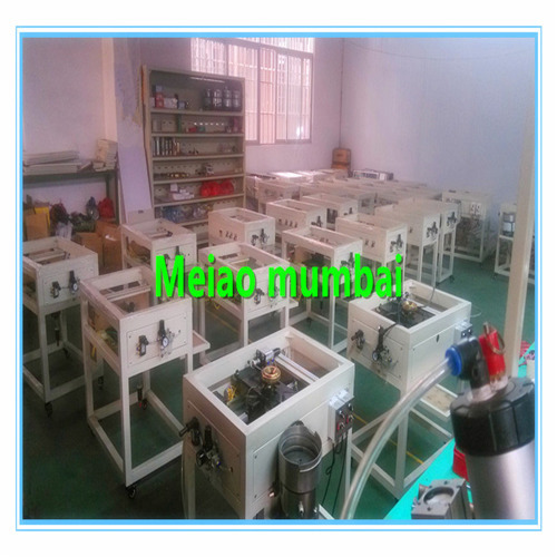 Automatic Bulb Cap Crimping Machine