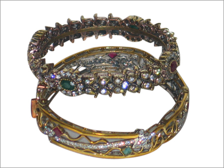 कृत्रिम आभूषण