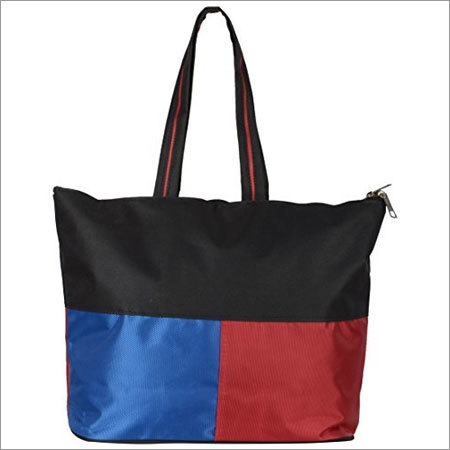 शॉपिंग बैग्स