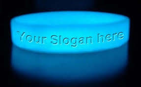 ग्लो कलाई पट्टियाँ