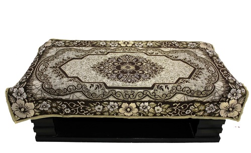 टिकाऊ चेनिल टेबल कवर