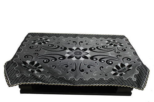 टिकाऊ फ्लॉवर प्रिंटेड टेबल कवर