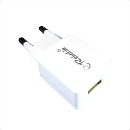 1.5 Amp Mobile Charger Body Material: Plastic