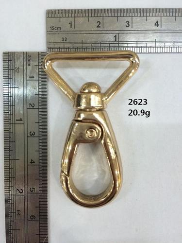 स्विवेल ट्रिगर स्नैप हुक पास रीच टेस्ट