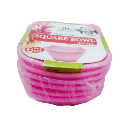 विभिन्न रंग के प्लास्टिक स्क्वायर कटोरे छोटे