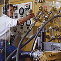 हाइड्रोलिक उत्पादों की रखरखाव सेवाएँ