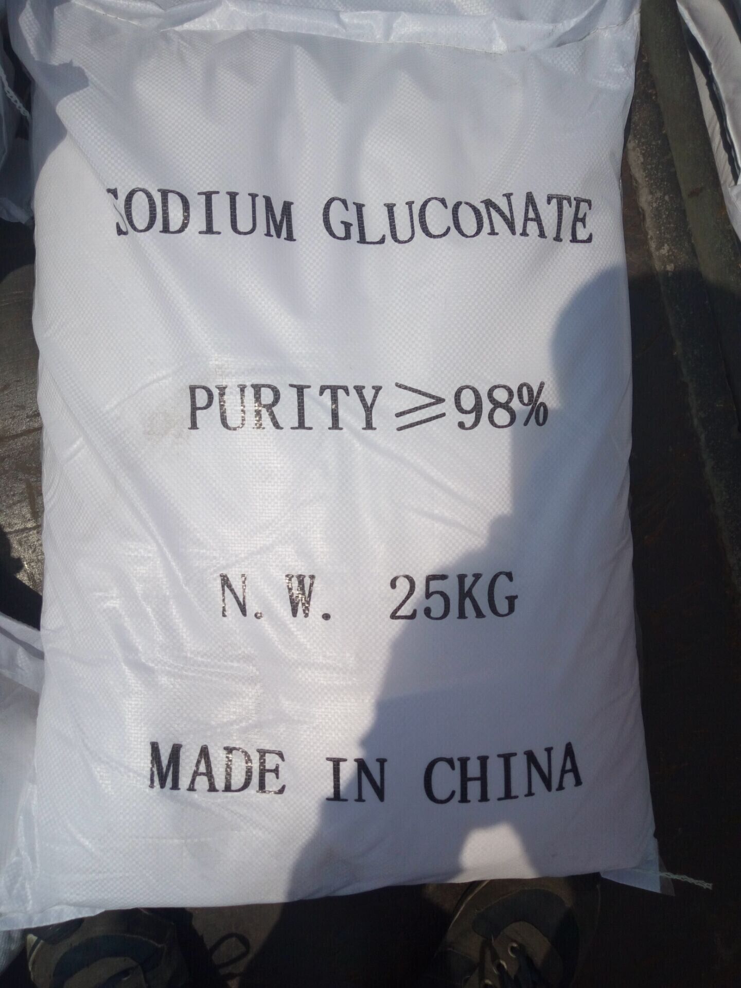 Gluconic Acid - White Crystal Granule Or Powder, 98% Purity | Versatile Cement Admixture, Cleaning Agent, Water Stabilizer And Retarder