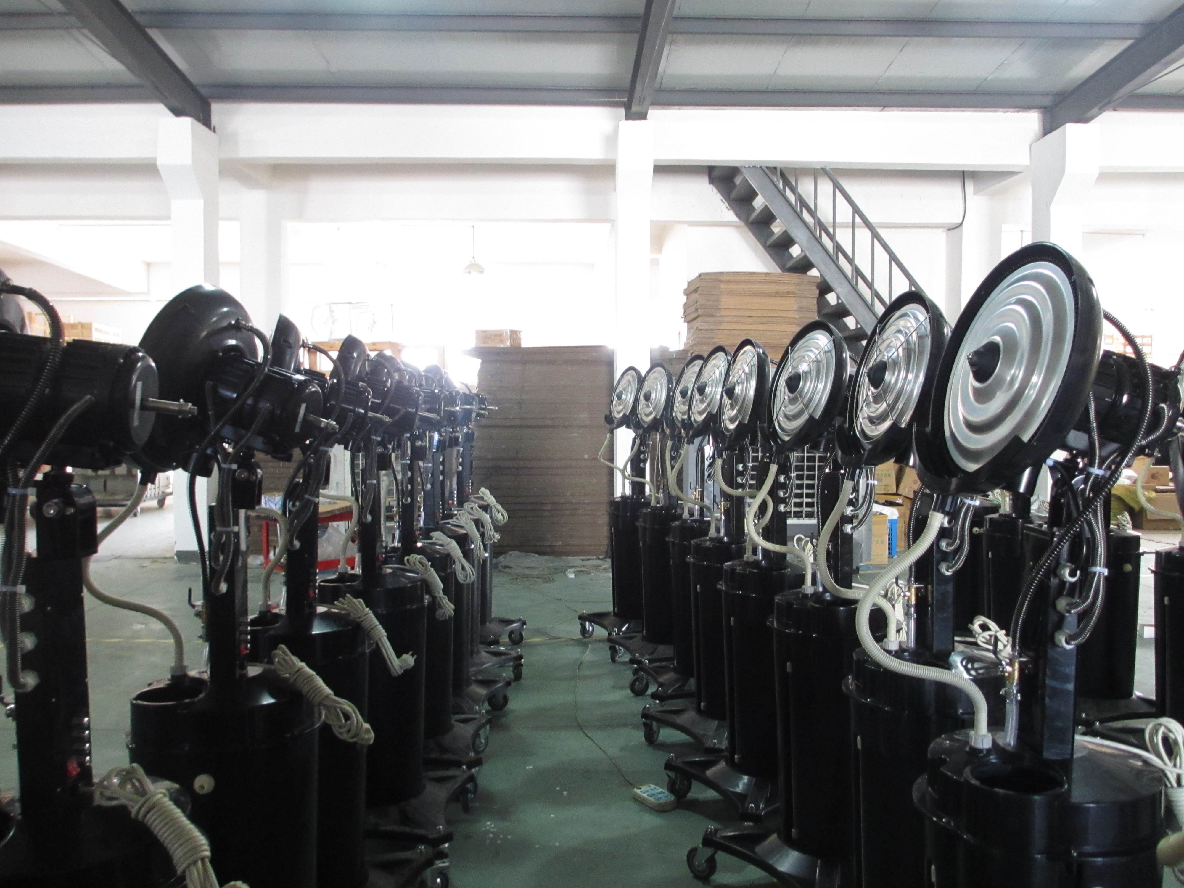 Three Speed Mist Fan Blade Material: Aluminum