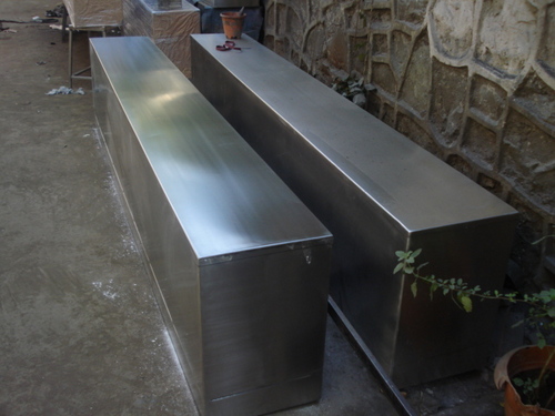 क्रॉस ओवर बेंच