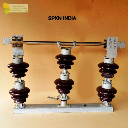 आइसोलेटर 33 केवी बस, आइसोलेटर 33-केवी-लाइन