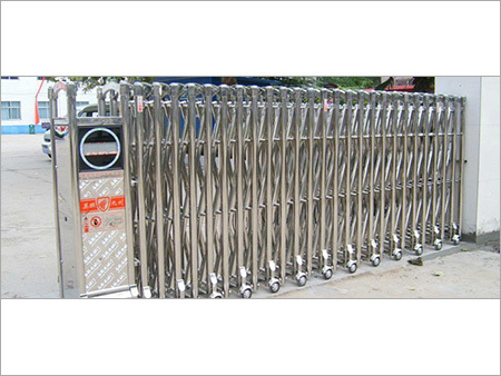 Retractable Gates