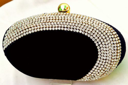 डिजाइनर महिलाओं का पर्स