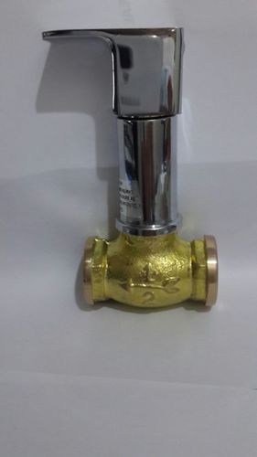 ब्रास कॉन्सेल्ड 1/2"