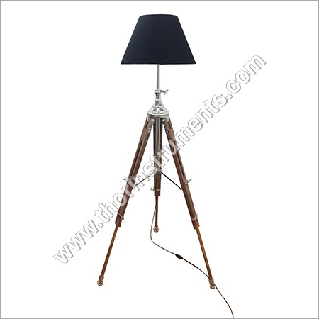 रॉयल फ्लोर ट्राइपॉड ब्लैक लैंप शेड होम डेकोर पावर सोर्स: इलेक्ट्रिक