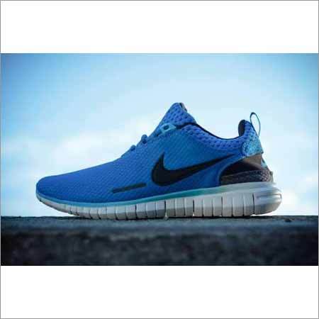 पुरुषों के खेल के जूते