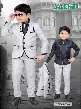 सचिन किड्स वियर