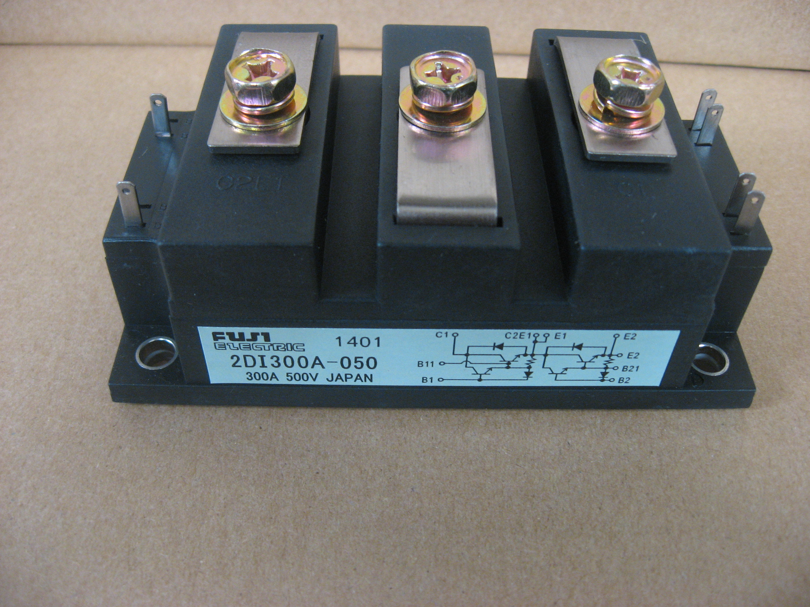 Rf Transistors Module Application: 2mbi300n-060