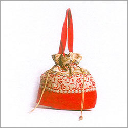 बटुआ बैग