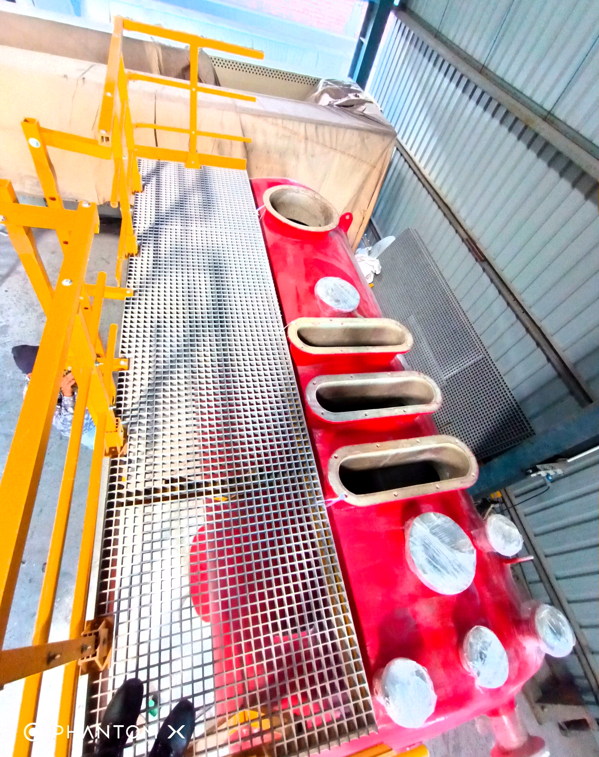 एसिड टैंक